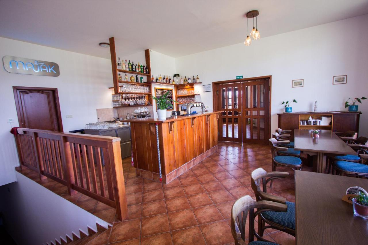 Penzion Majak Dublovice Extérieur photo